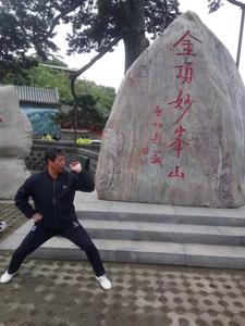 韩宝杰