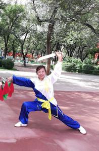 王影华