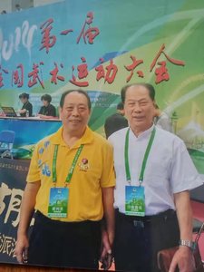 杨主席与北京体育大学教学教授夏柏桦